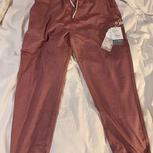 Vuori’s  joggers — best in the world!